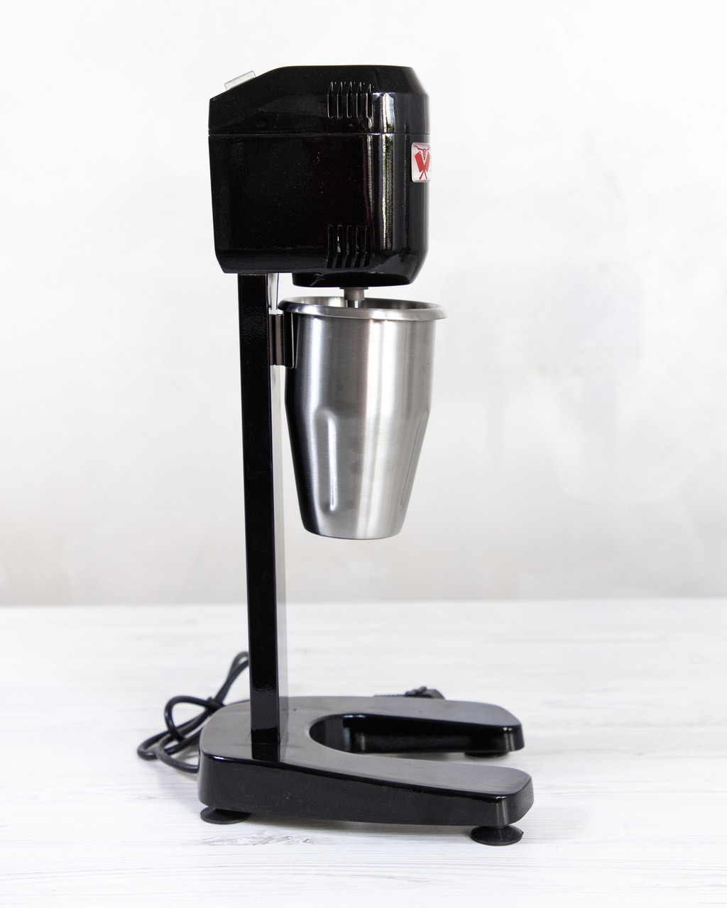 Миксер молочный Beeketal DM-1 Черный