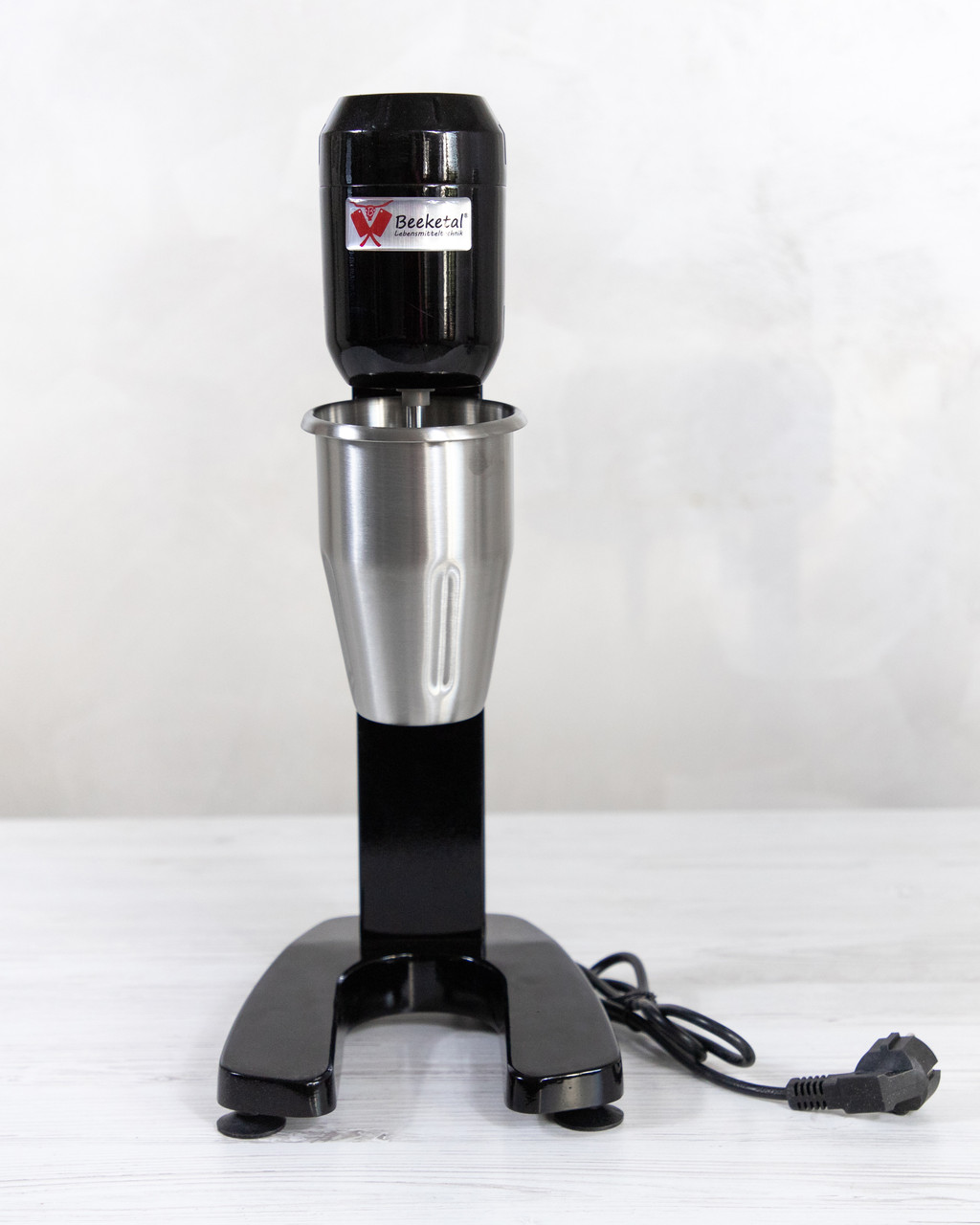 Миксер молочный Beeketal DM-1 Черный