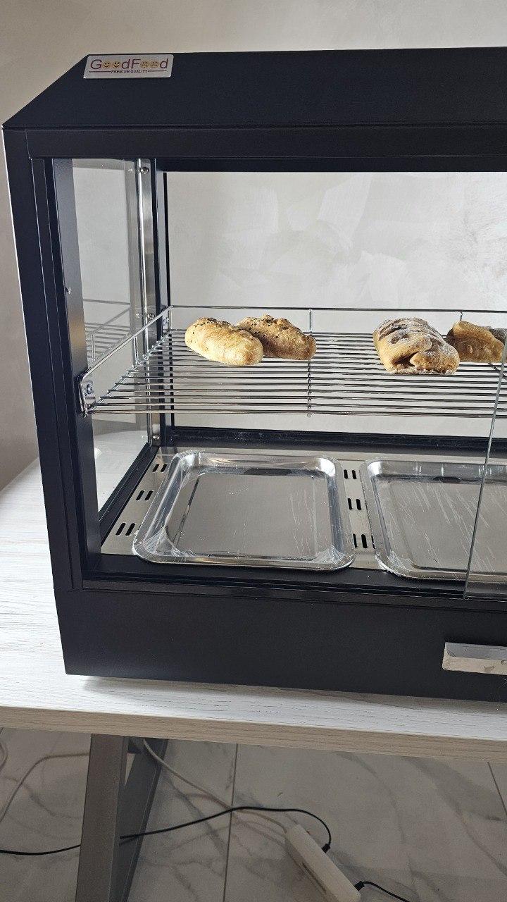 Теплова вітрина GoodFood WS3BD