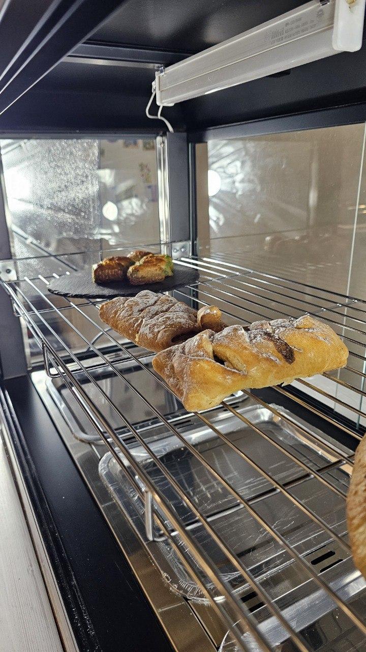 Теплова вітрина GoodFood WS3BD